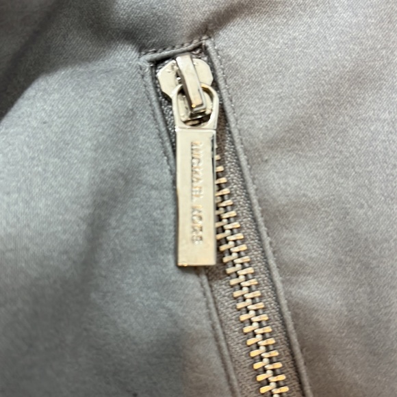 Michael Kors gray ankle dress pants with pockets and zipper single button zip 4 - Picture 3 of 10